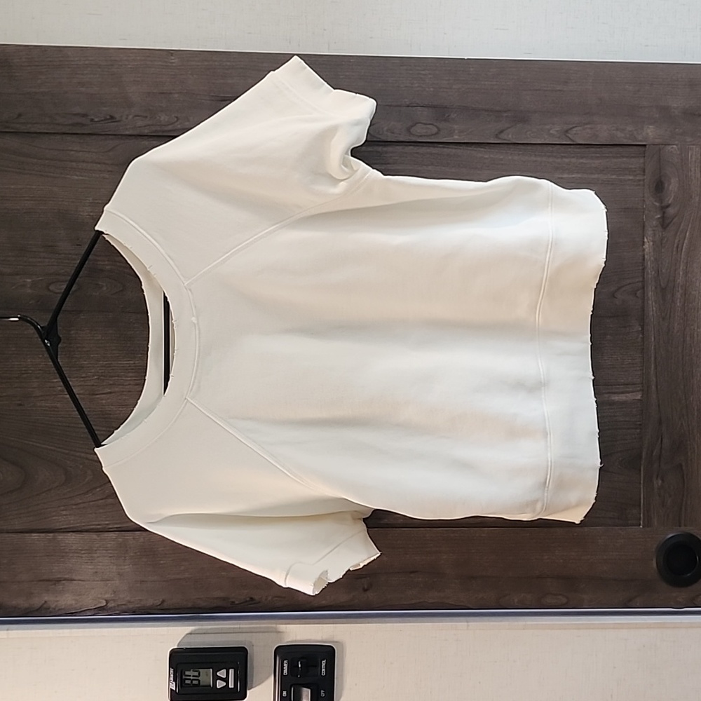 "The Wave" sweatshirt